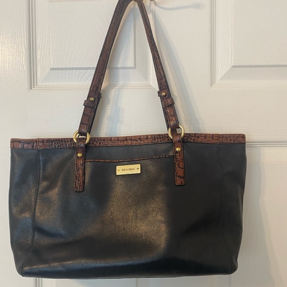 Brahmin Melbourne Satchel - Picture 7 of 8